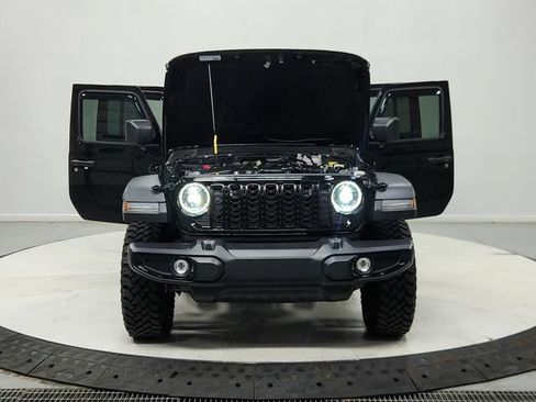 Used 2026 Jeep Wrangler Unlimited Sport AWD/4WD image 11