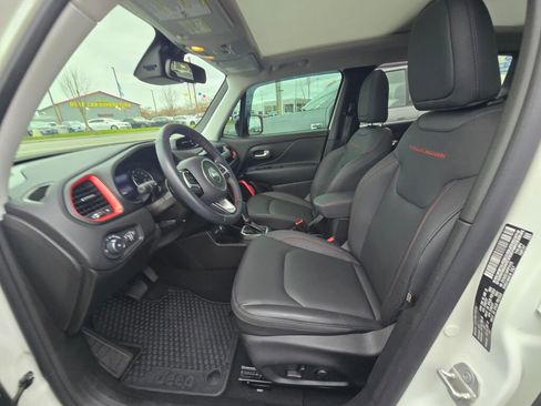 Used 2023 Jeep Renegade Trailhawk w/ Sun/Sound Group image 17