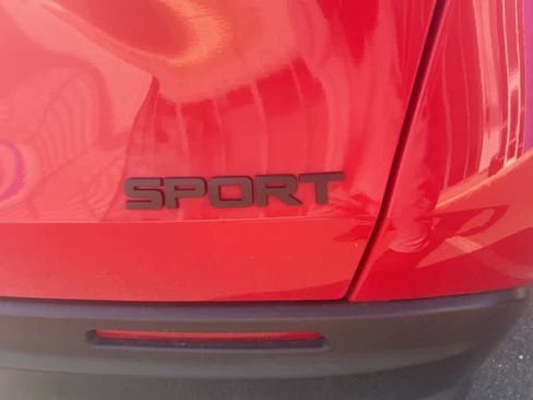 Used 2024 Honda HR-V Sport image 7