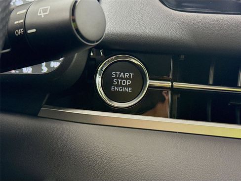 New 2026 Mitsubishi Outlander ES image 12