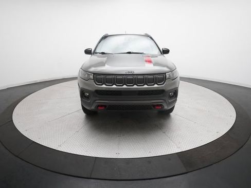 Used 2022 Jeep Compass Trailhawk w/ Trailhawk Convenience Group image 11