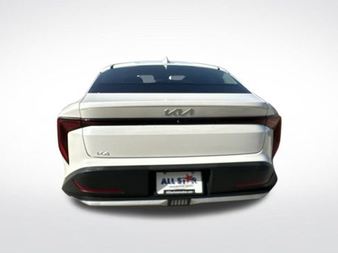 Used 2025 Kia K4 FWD image 8