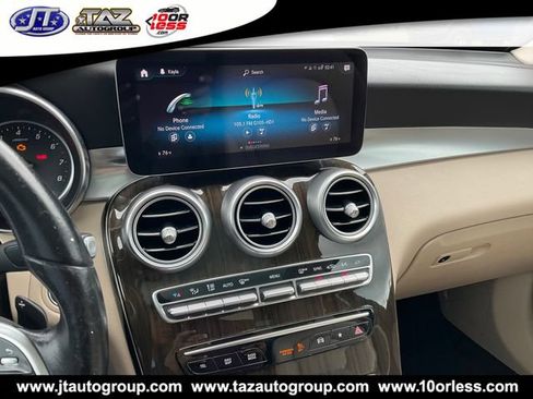 Used 2021 Mercedes-Benz GLC 300 image 20