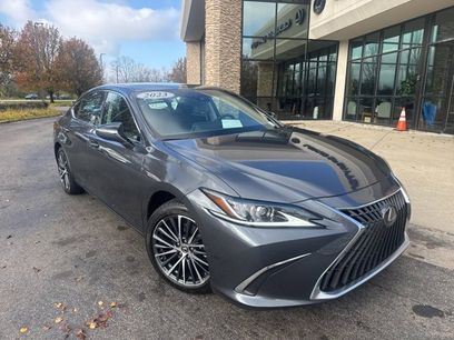 Used 2023 Lexus ES 350 w/ Premium Package