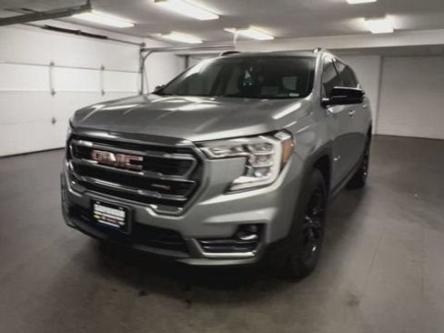 Certified 2024 GMC Terrain AT4 w/ Infotainment Package II AWD/4WD image 3