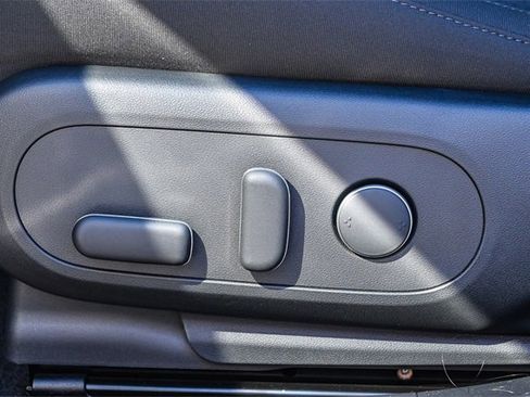 New 2026 Hyundai Ioniq 5 SE image 24