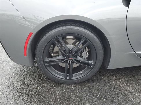 Used 2016 Chevrolet Corvette Stingray Coupe image 7