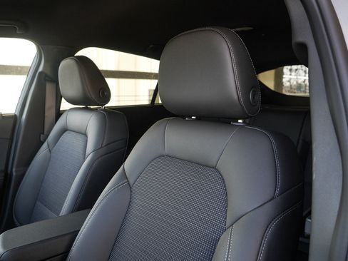 New 2026 Buick Envista Preferred w/ Convenience I Package FWD image 18