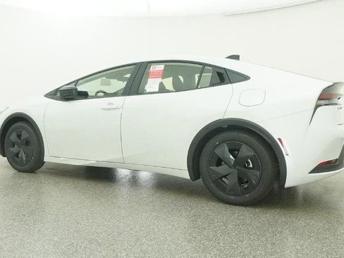 New 2026 Toyota Prius LE image 20