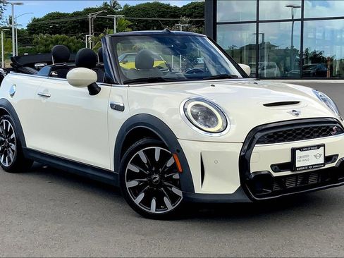 Certified 2022 MINI Cooper S w/ Driver Assistance Package image 33