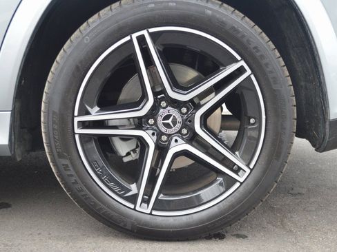 Certified 2025 Mercedes-Benz GLS 450 GLS 450 image 10