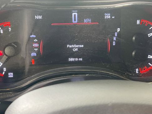 Used 2018 Dodge Durango GT w/ Premium Group AWD/4WD image 12