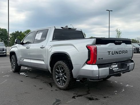Used 2024 Toyota Tundra Platinum AWD/4WD image 7