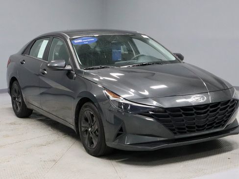 Certified 2023 Hyundai Elantra SEL image 1