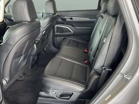 Used 2023 Kia Telluride EX X-Line AWD/4WD image 21