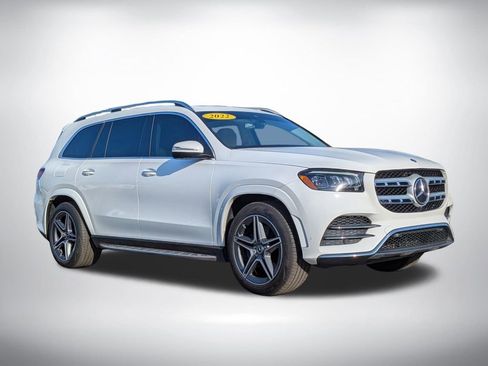 Used 2022 Mercedes-Benz GLS 450 4MATIC image 2
