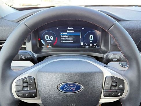 New 2026 Ford Explorer Active w/ Active Comfort Package image 23