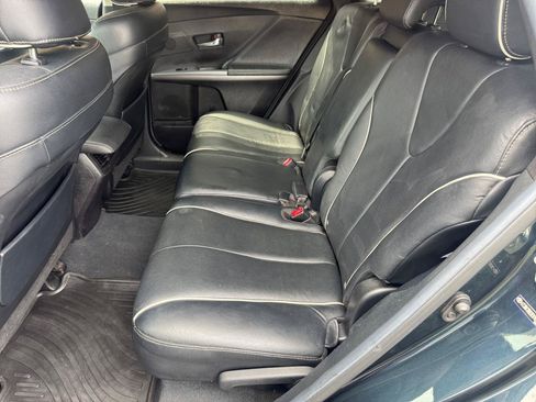 Used 2014 Toyota Venza XLE w/ XLE Premium Package AWD/4WD image 6