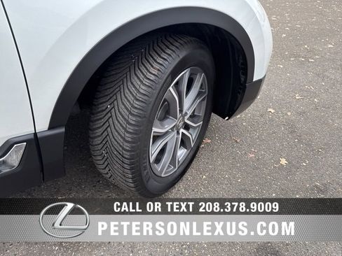 Used 2020 Honda CR-V Touring image 10