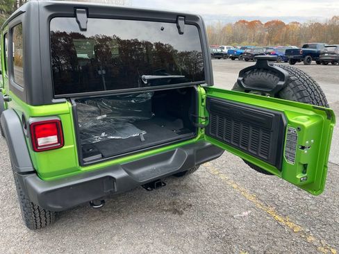 New 2026 Jeep Wrangler Sport S image 7