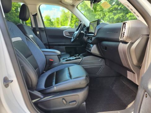 Certified 2025 Ford Bronco Sport Outer Banks w/ Outer Banks Tech Package+ AWD/4WD image 11