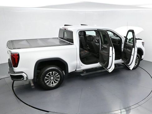 Used 2023 GMC Sierra 1500 AT4 w/ AT4 Premium Package AWD/4WD image 42