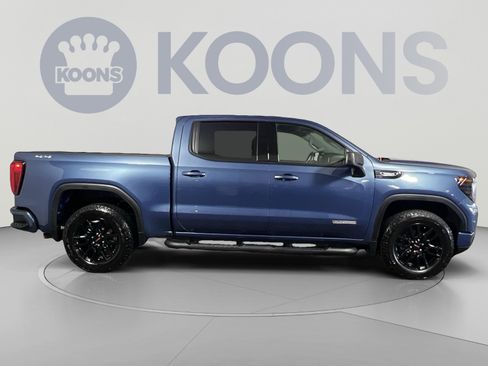 Used 2026 GMC Sierra 1500 Elevation w/ Elevation Select Package AWD/4WD image 12