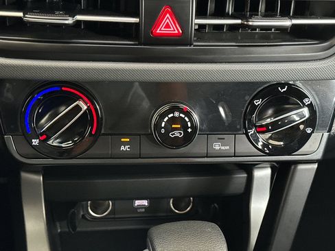 Used 2026 Kia Seltos LX FWD image 22
