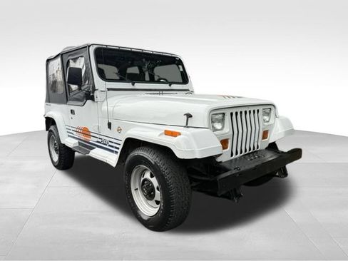 Used 1992 Jeep Wrangler Islander AWD/4WD image 6