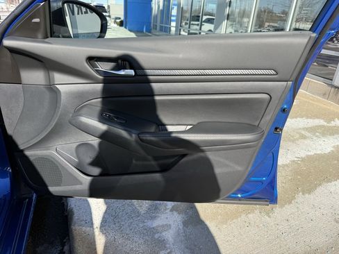 Used 2025 Nissan Altima 2.5 SV image 43