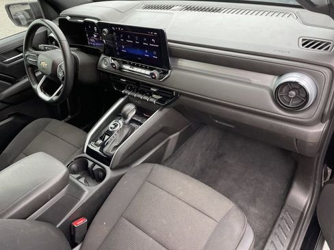 Certified 2023 Chevrolet Colorado LT w/ LT Convenience Package II image 11