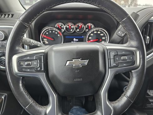 Used 2022 Chevrolet Silverado 1500 LT Trail Boss w/ LT Trail Boss Premium Package image 15