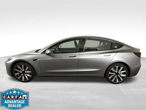 Used 2025 Tesla Model 3 Long Range RWD image 4