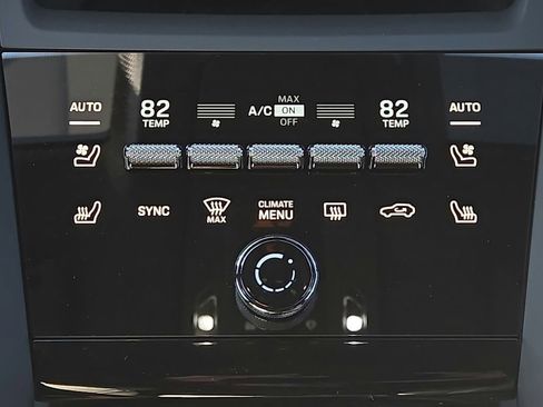 New 2026 Porsche Macan 4S Electric image 13