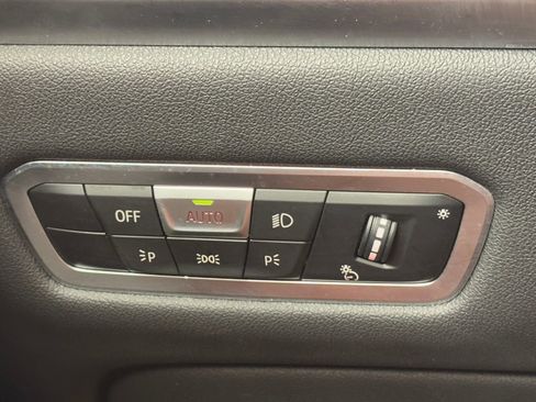 Used 2023 BMW X7 M60i w/ Executive Package image 24