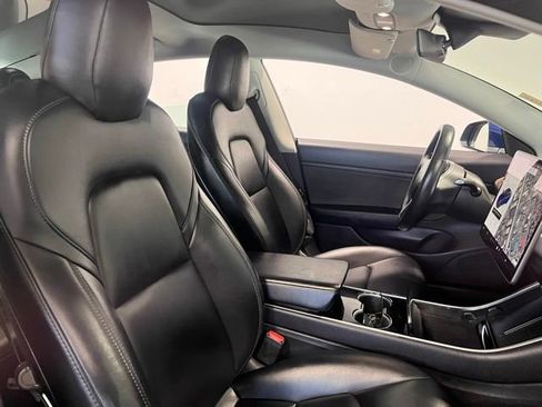 Used 2019 Tesla Model 3 Long Range image 9