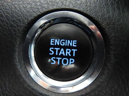 Used 2021 Toyota Camry XSE w/ Navigation Package FWD image 14