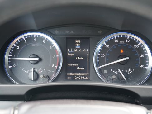 Used 2016 Toyota Highlander XLE AWD/4WD image 21