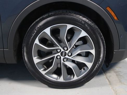 Used 2022 Lincoln Nautilus Reserve w/ Equipment Group 201A AWD/4WD image 35