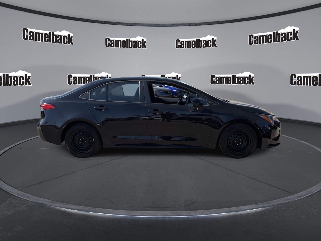 Used 2023 Toyota Corolla LE FWD image 8