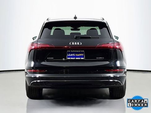 Used 2022 Audi e-tron Premium w/ Convenience Plus Package image 6