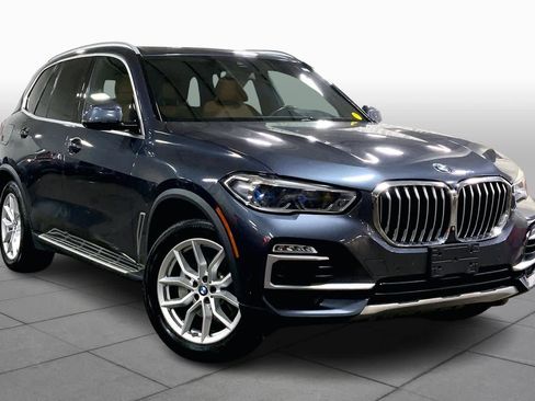 Used 2019 BMW X5 xDrive40i w/ Executive Package image 2