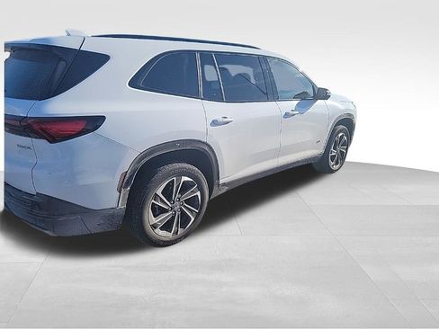 Certified 2025 Buick Enclave Sport Touring w/ Power Package image 12