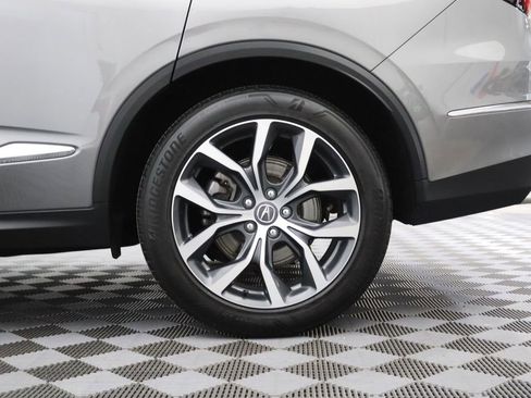 Used 2023 Acura MDX SH-AWD w/ Technology Package image 6