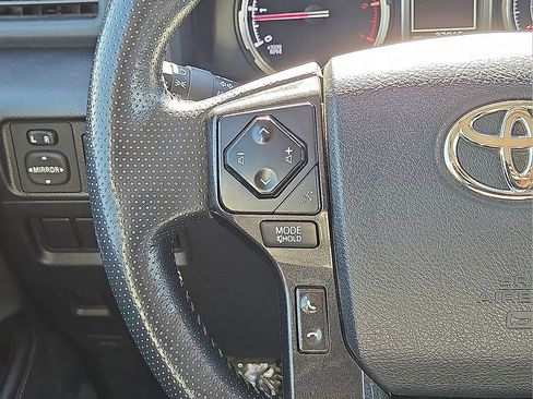 Used 2024 Toyota 4Runner TRD Off-Road Premium image 20