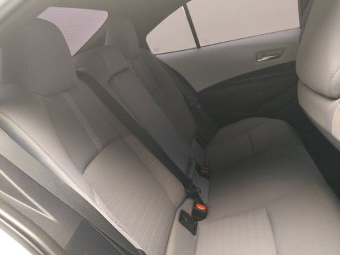 Used 2023 Toyota Corolla SE image 19