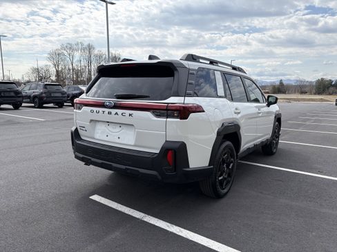 New 2026 Subaru Outback Limited image 9