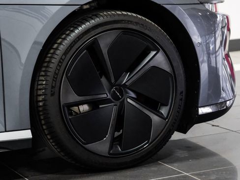 Used 2024 Lucid Air Touring image 58