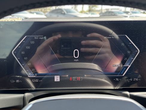 Used 2026 BMW i4 xDrive40i image 19