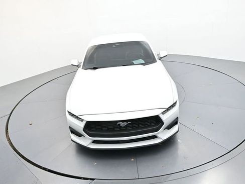 Used 2024 Ford Mustang Premium image 22